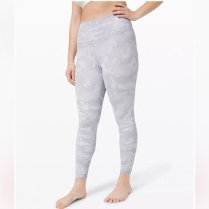 LuluLemon Wunder Under Leggings